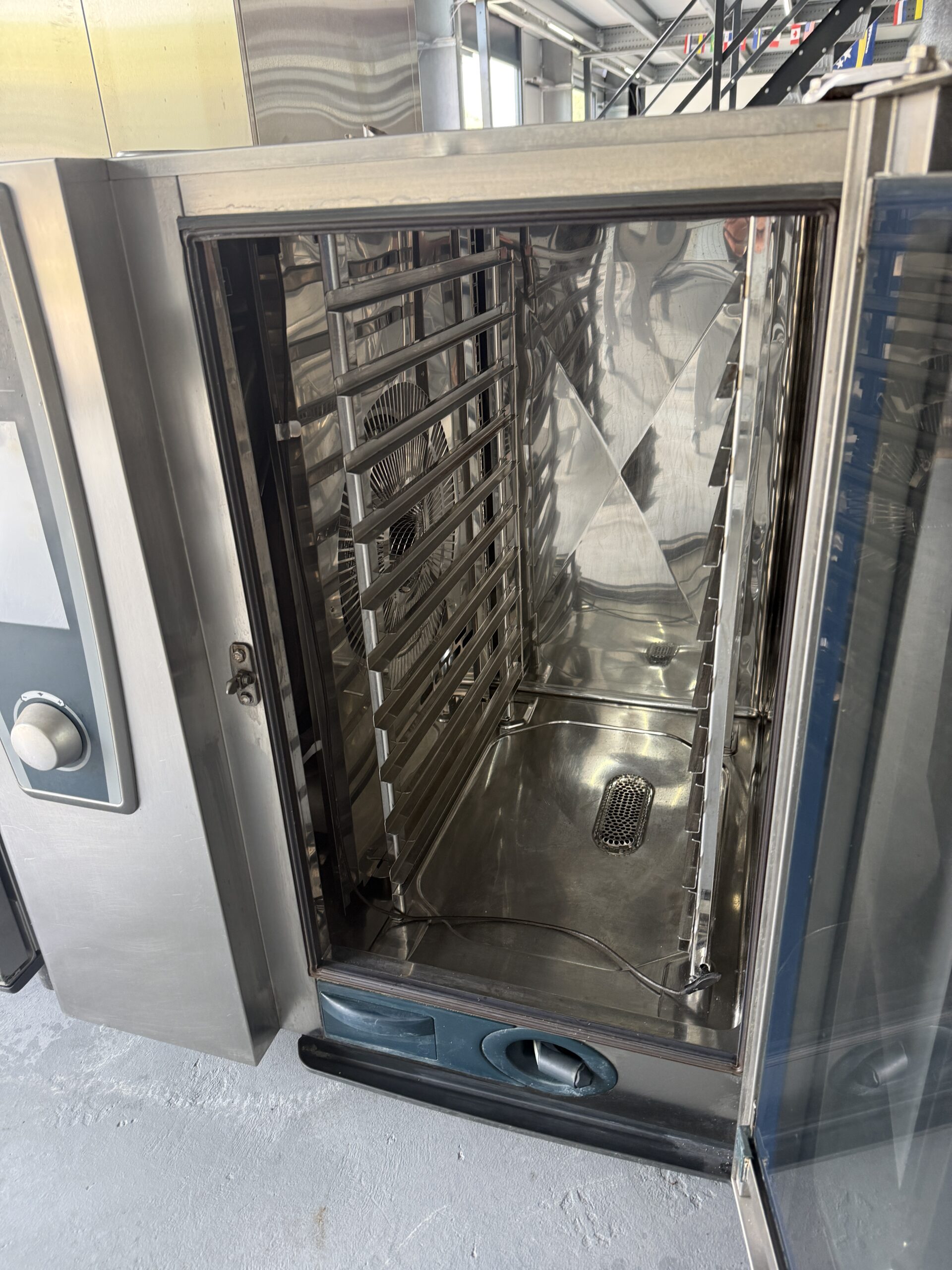 RVS Rational SCC SelfCookingCenter 10 x 1/1 GN PROPAAN - Afbeelding 4