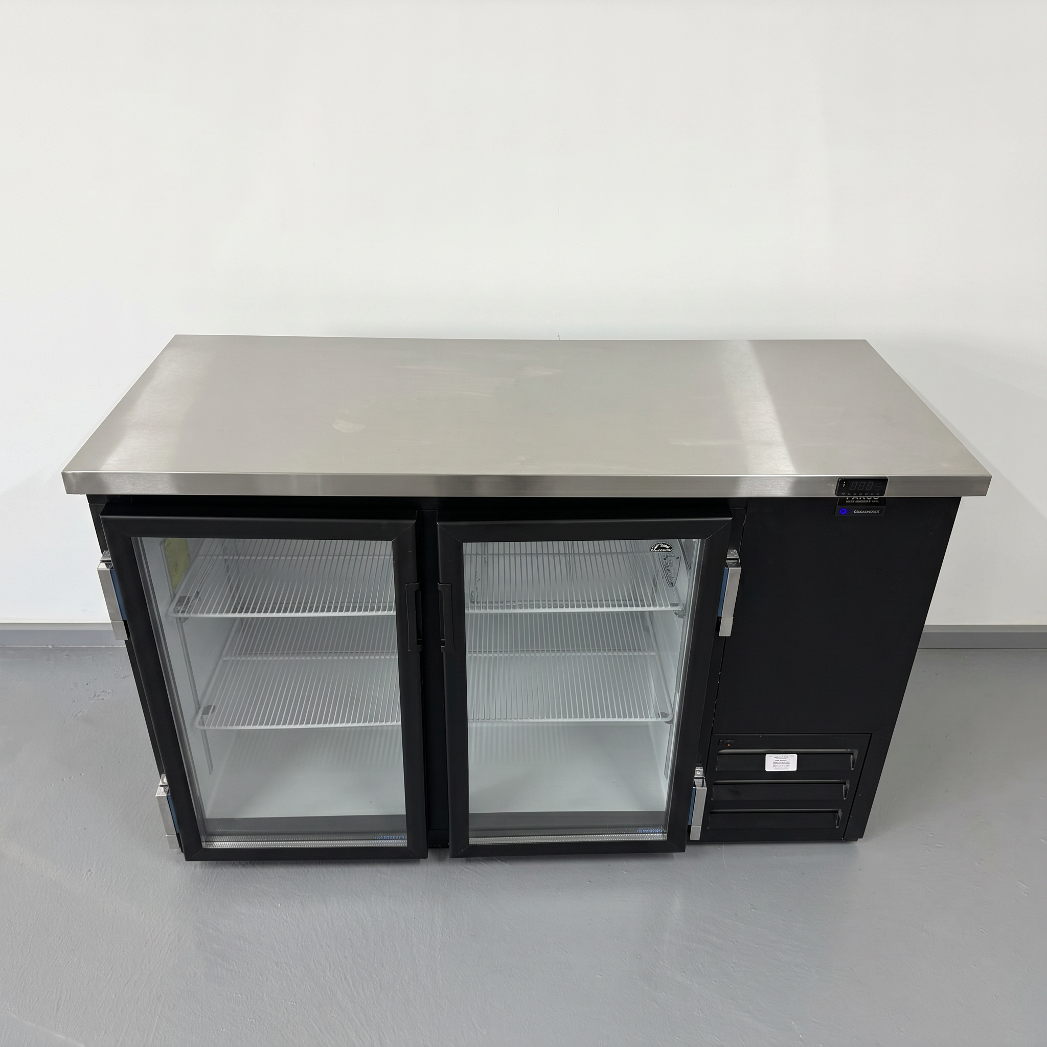 Farco Fogel Refrigerator with 2 doors, 453 liters, 142.9 cm - Image 3