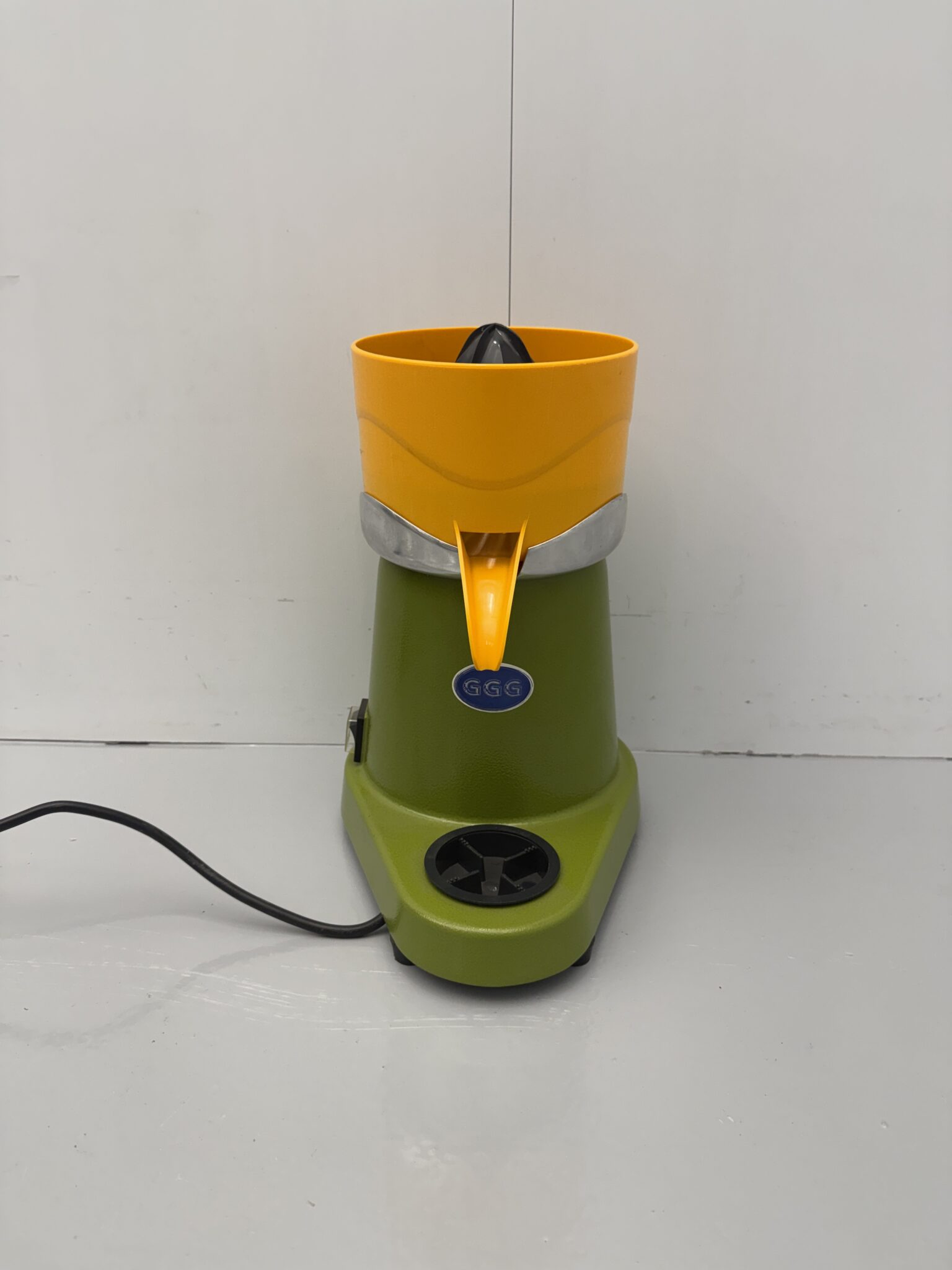 GGG Orange Juicer, Citrus Juicer, 230V