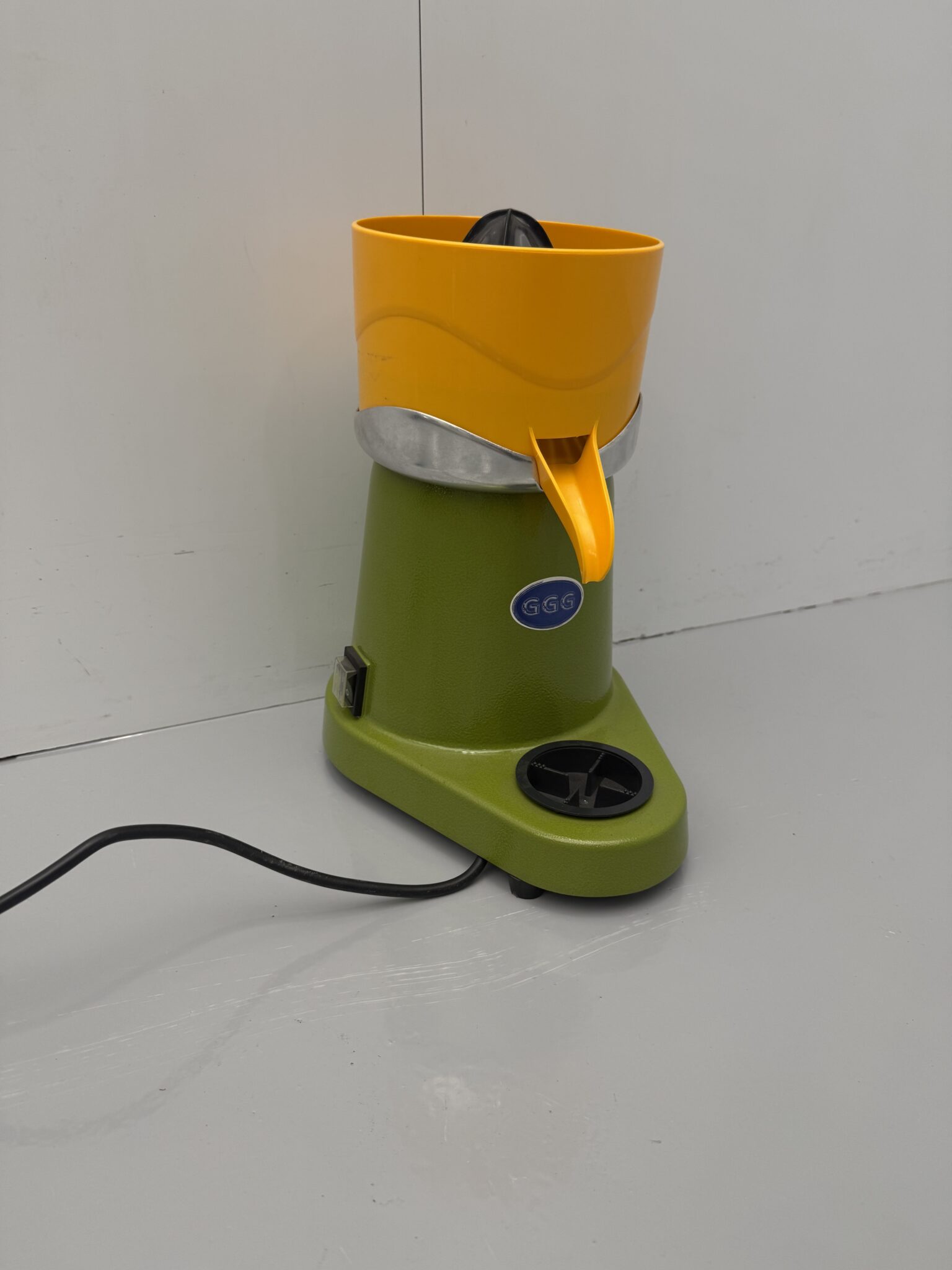 GGG Orange Juicer, Citrus Juicer, 230V - Image 2